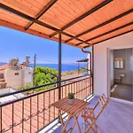 Lale With Private Pool, Sleeps 6 Willa