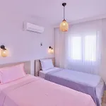 Lale With Private Pool, Sleeps 6 Willa Kaş