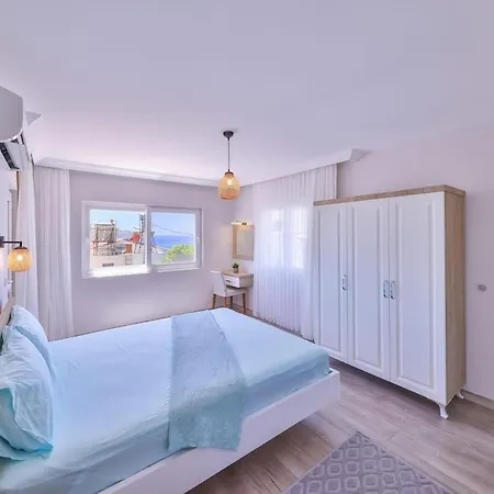 Lale With Private Pool, Sleeps 6 Villa Kaş