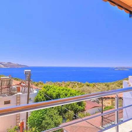Lale With Private Pool, Sleeps 6 Willa *