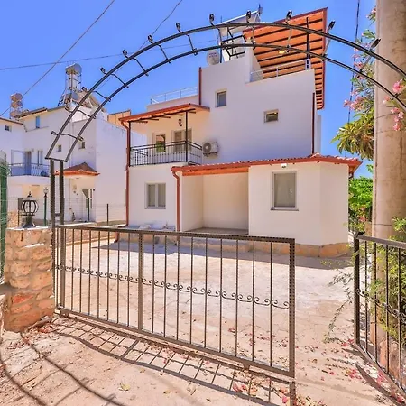 Willa Lale With Private Pool, Sleeps 6 Kaş